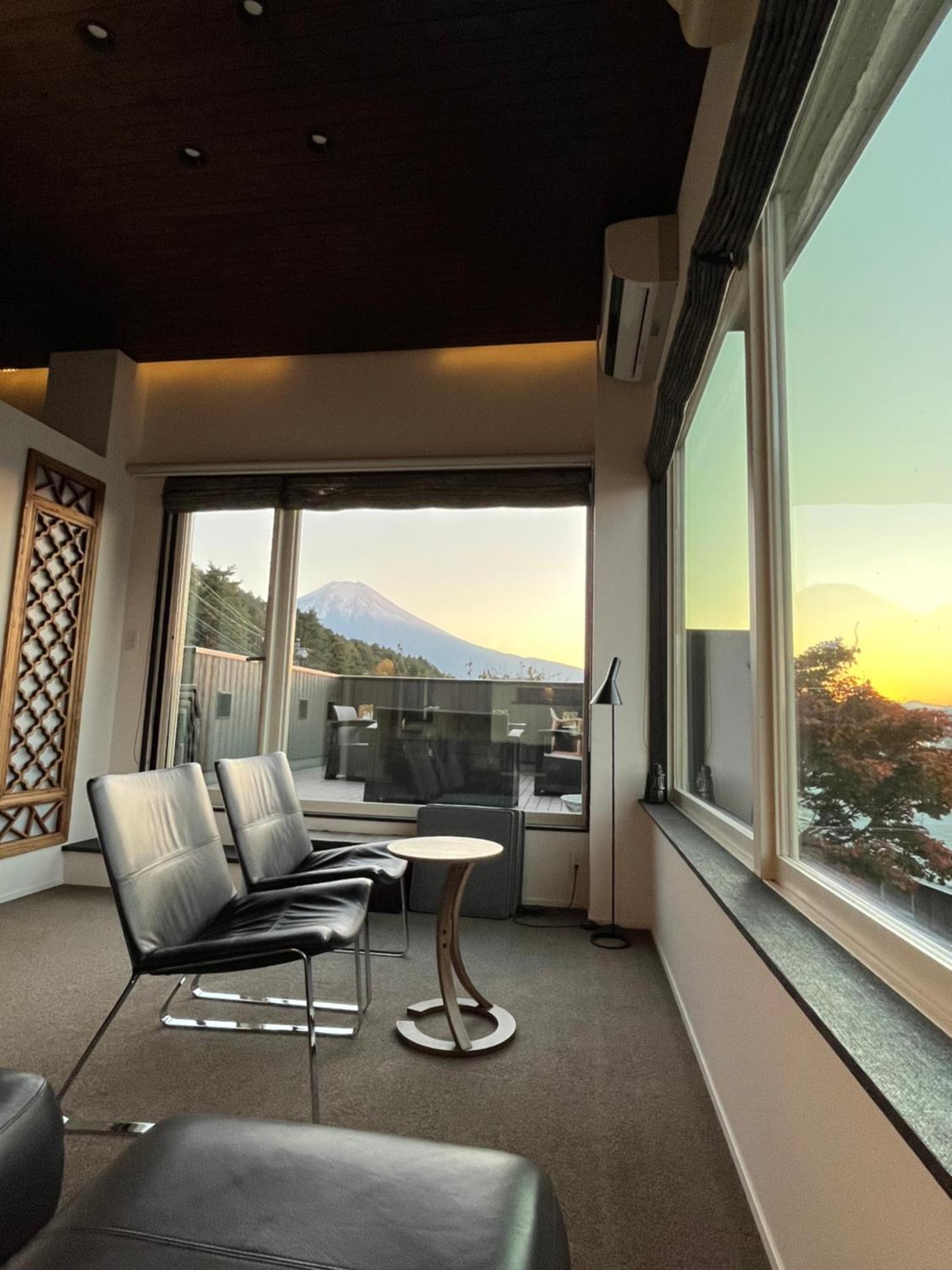 Sweet Villa Takasama Фудзиёсида Экстерьер фото