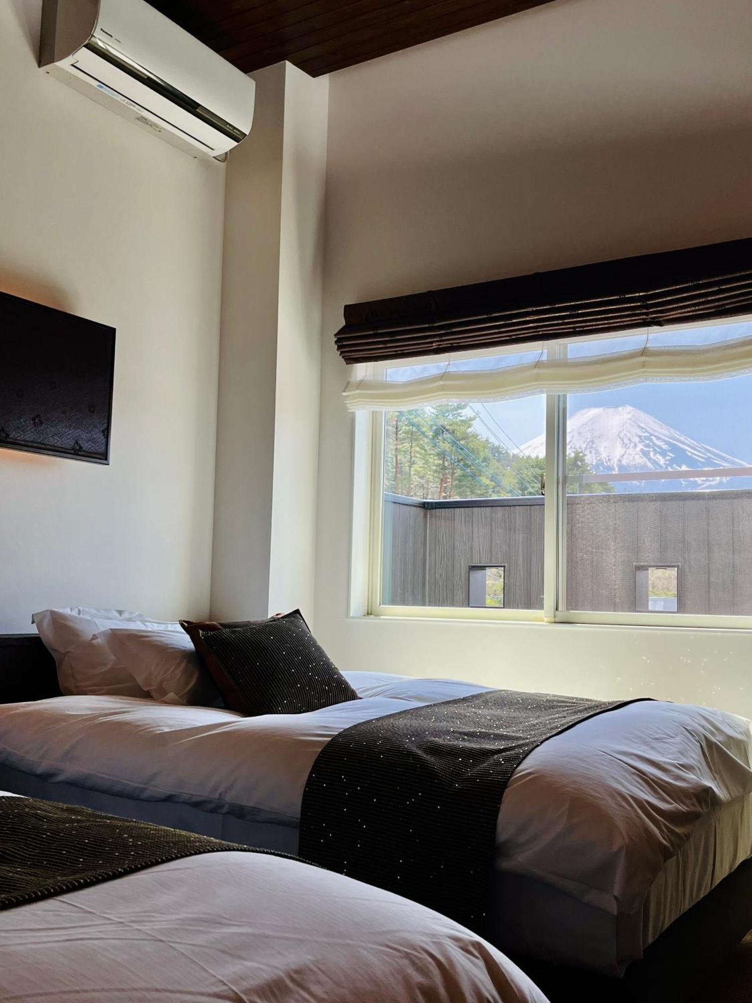 Sweet Villa Takasama Фудзиёсида Экстерьер фото